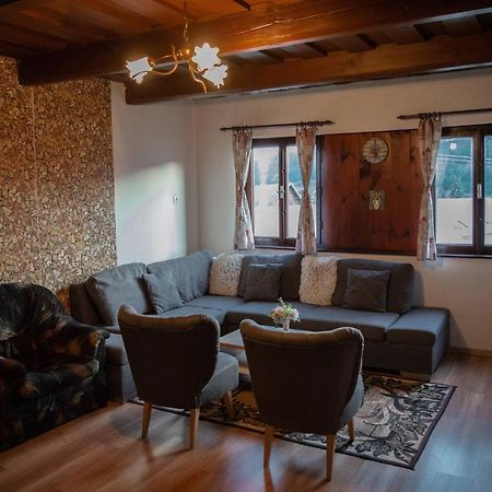 Chata Gabor Banská Bystrica Exteriör bild